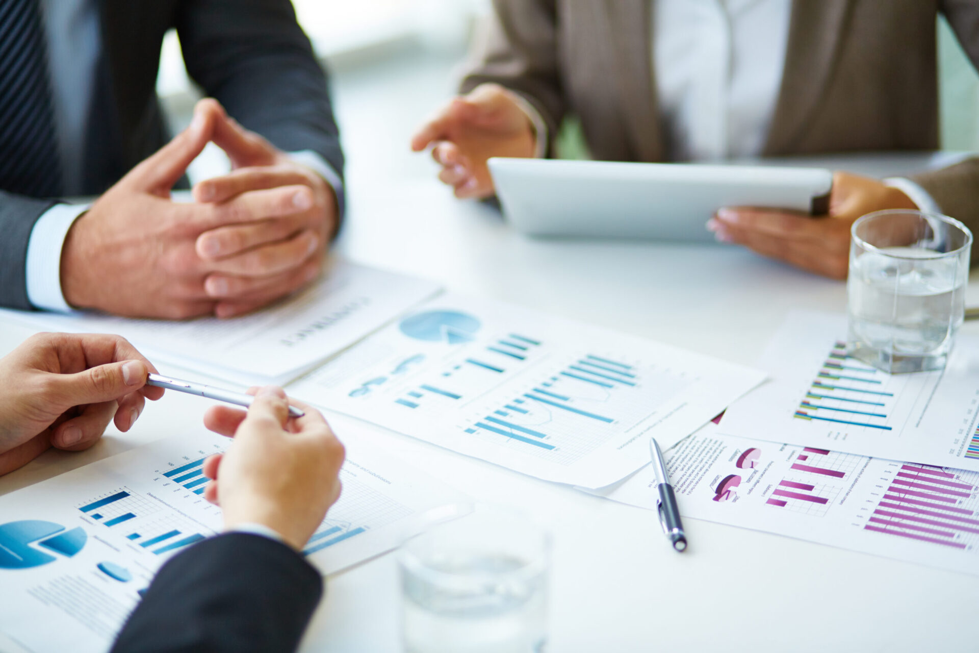 close-up-of-businesspeople-working-with-documents-1